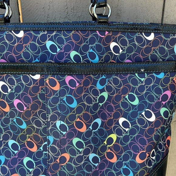 Coach Signature Chelsea Heritage Navy Zip Bag Large Purse in Excellent Condition - Picture 7 of 10